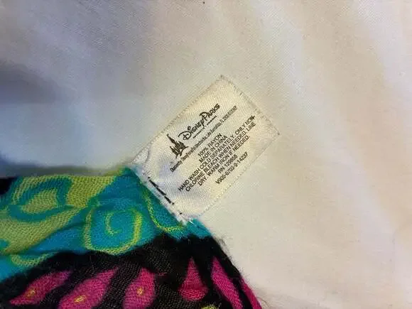 Disney Parks Alice in Wonderland Cheshire Cat Floral Scarf - Picture 2 of 4